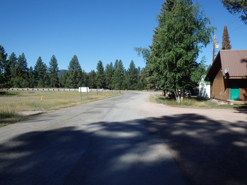 GDMBR: That crossroad ahead is Montana Highway 83.
